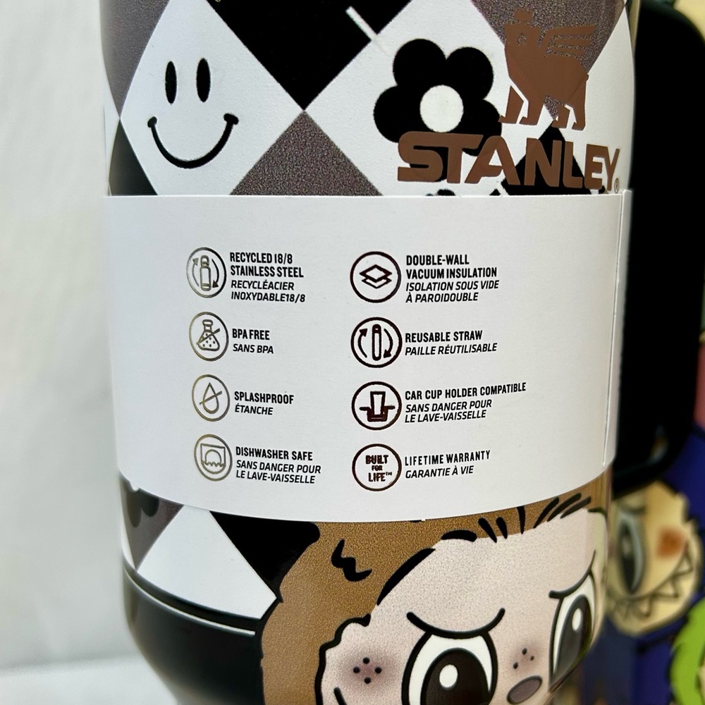 New Stanley Labubu 40 Ounce Quencher H2O Tumbler - Picture 4 of 10